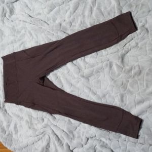 Lululemon in movement leggings